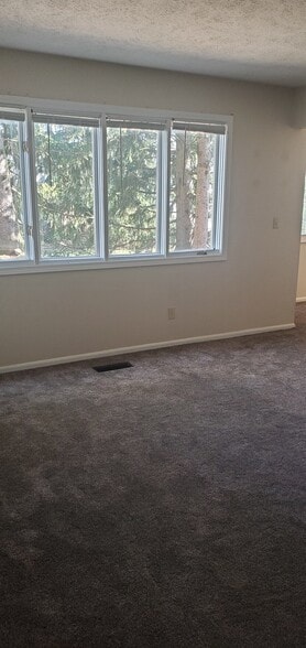 Building Photo - 1110 Timbercreek Dr