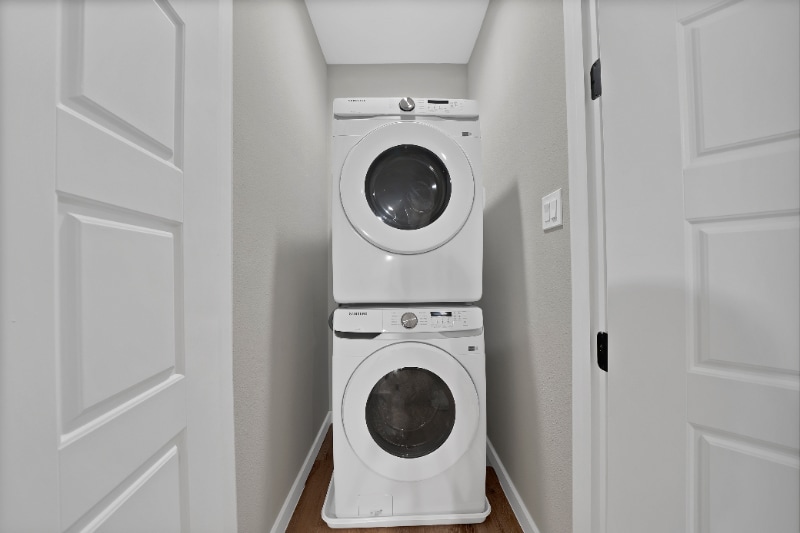 Building Photo - 2813 Weisenberger St