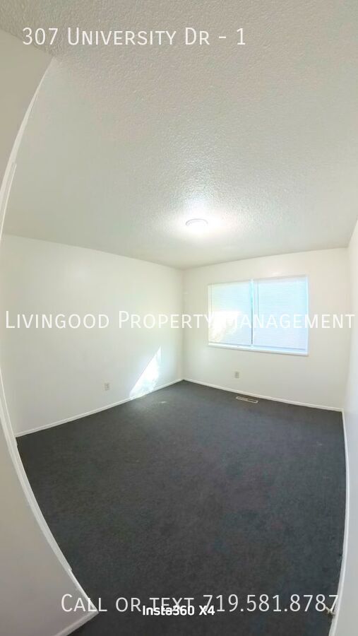 Building Photo - 307 University Dr