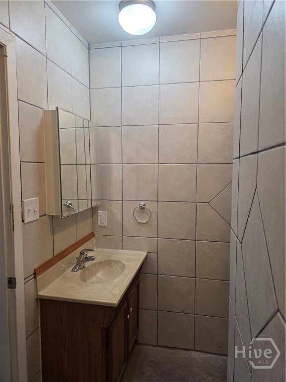 Building Photo - 312 W 5th St