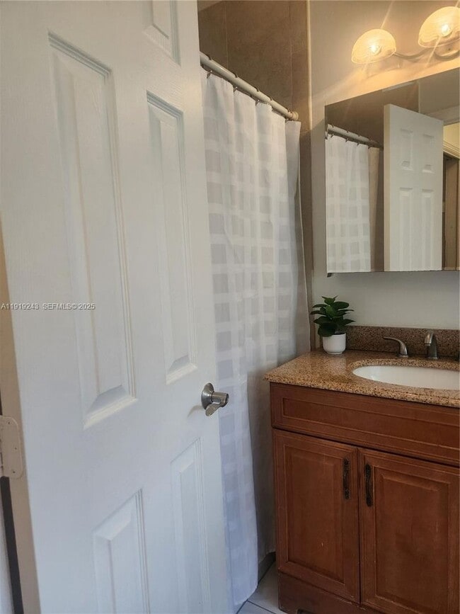 Building Photo - 1229 Jefferson St