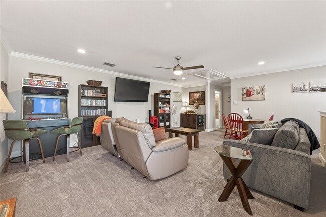 Building Photo - 1914 Shearn St