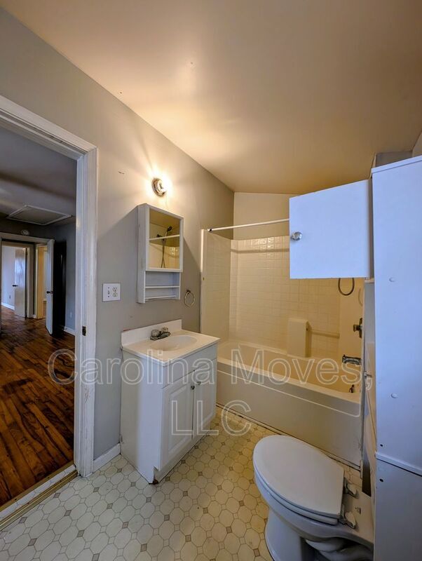 Building Photo - 201 Emile St