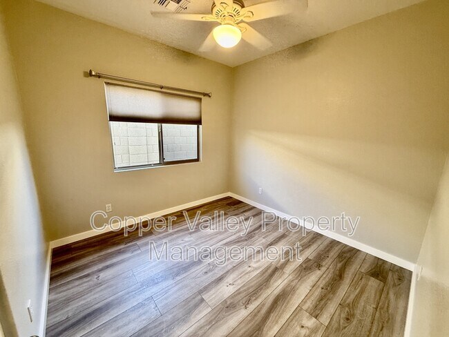 Building Photo - 3553 W Morse Ct