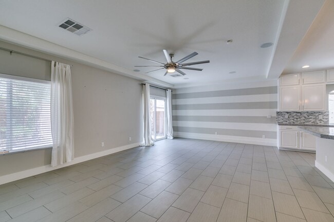 Building Photo - 4586 W Camero Ave