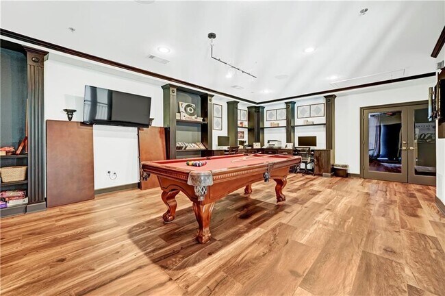 Building Photo - 3777 Peachtree Rd NE