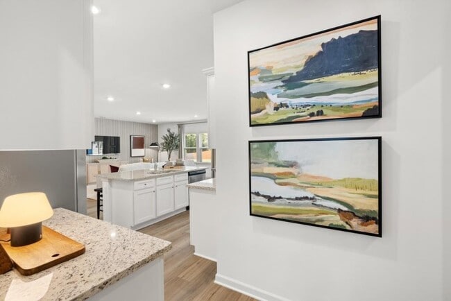 Building Photo - 470 Red Dragon Dr