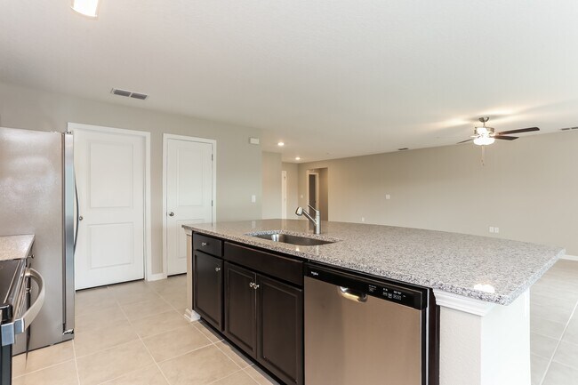 Building Photo - 9215 Joannes Wy