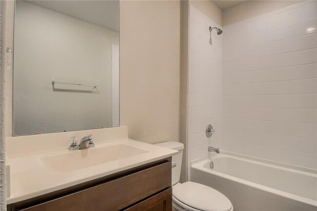 Building Photo - 745 Adler Way