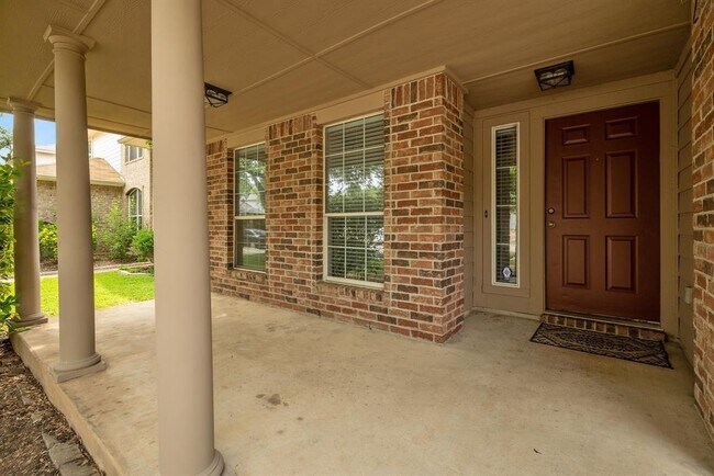 Building Photo - 1416 Fort LLoyd Pl
