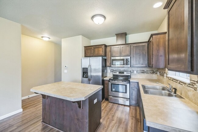 Building Photo - 2503 Carson Loop