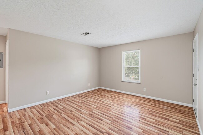 Building Photo - 4801 Cannon Ridge Dr