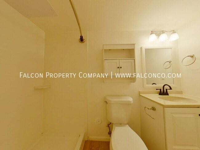 Building Photo - 9345 Hirono Rd