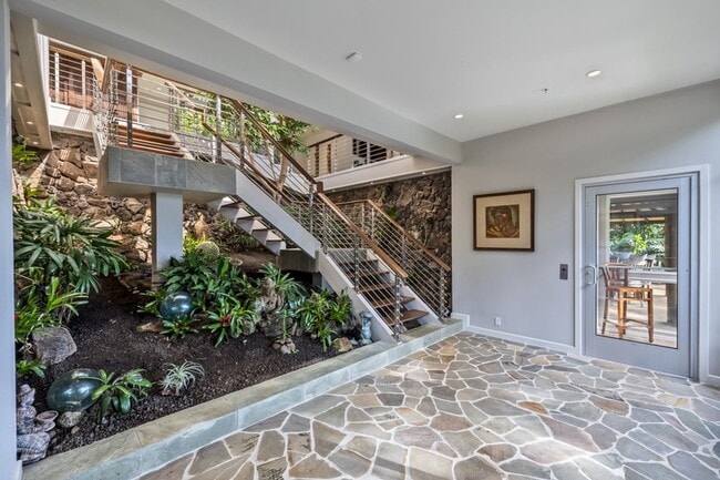 Building Photo - 3473 Paty Dr