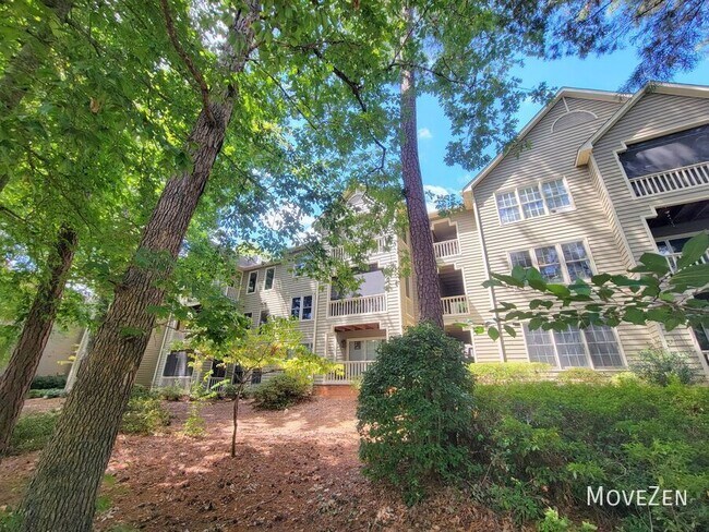 Building Photo - 313 Glen Echo Ln