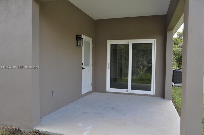 Building Photo - 4123 Mandarin Rd