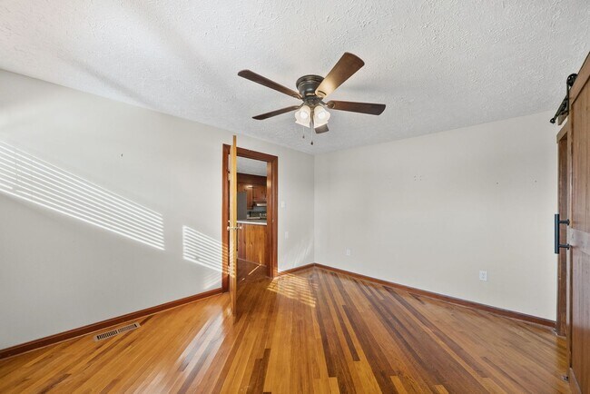 Building Photo - 4540 Canton Pike