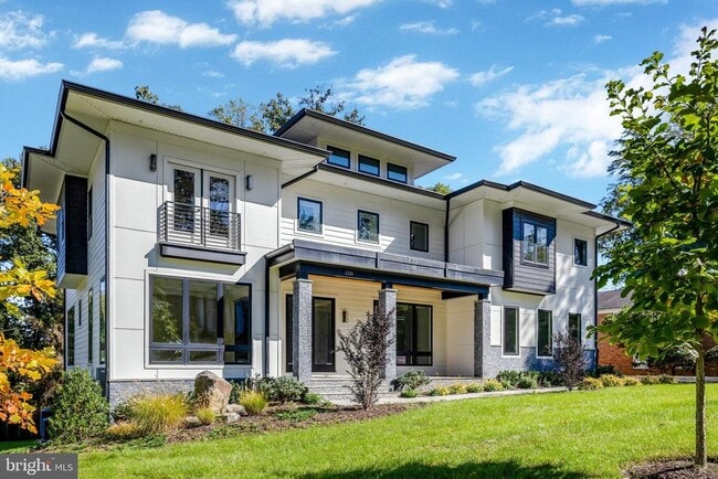 Building Photo - 6226 Kellogg Dr