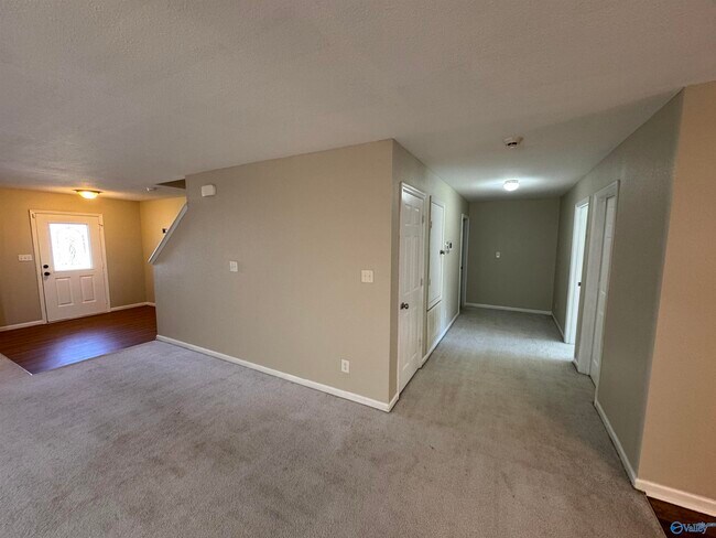 Building Photo - 3590 Avalon Lake Dr SW