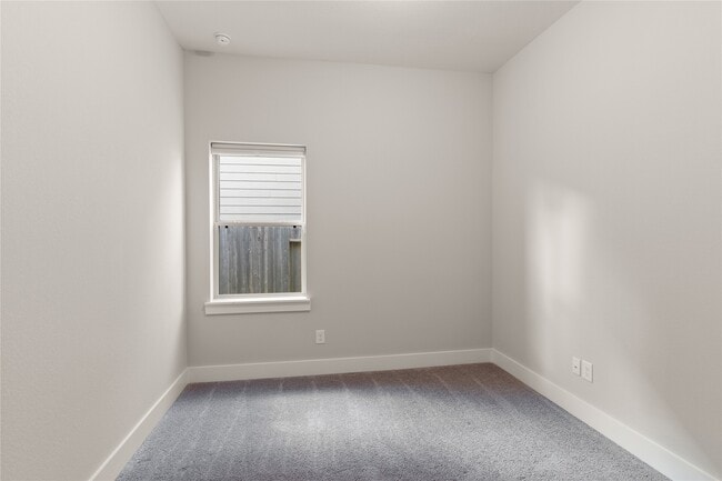 Building Photo - 18547 First Landing Drive