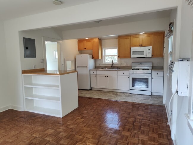 Building Photo - 1145-1142 Nowita Pl