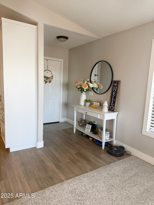 Building Photo - 17371 W Coyote Trail Dr