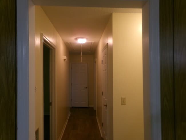 Building Photo - 804 44th Ave N