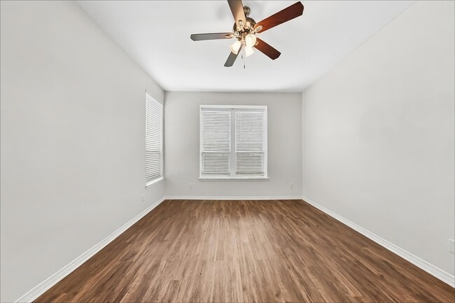 Building Photo - 2204 Perkins Crossing Dr