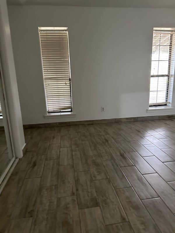 Building Photo - 905 Colorado Ct