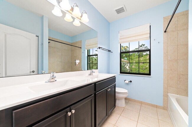 Building Photo - 6001 Night Heron Ct