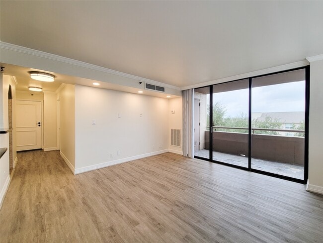 Building Photo - 3525 Sage Rd