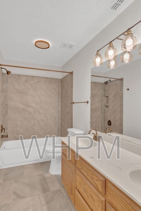 Building Photo - 1152 White Mountain Ln