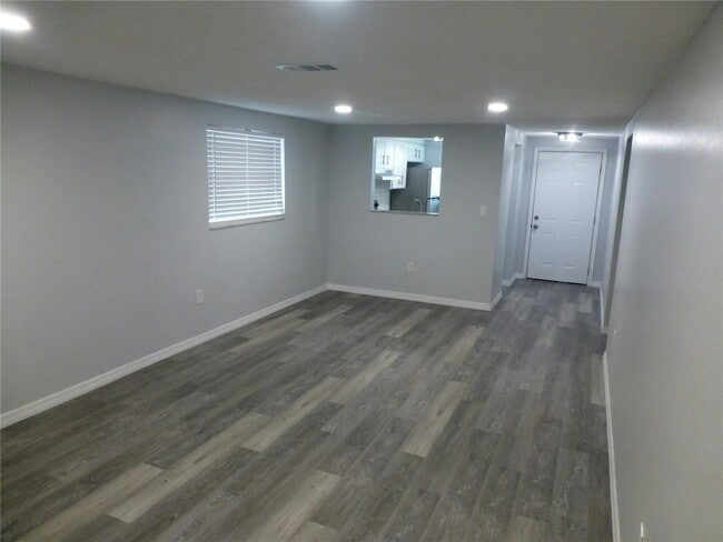 Building Photo - 5420 Reef Dr