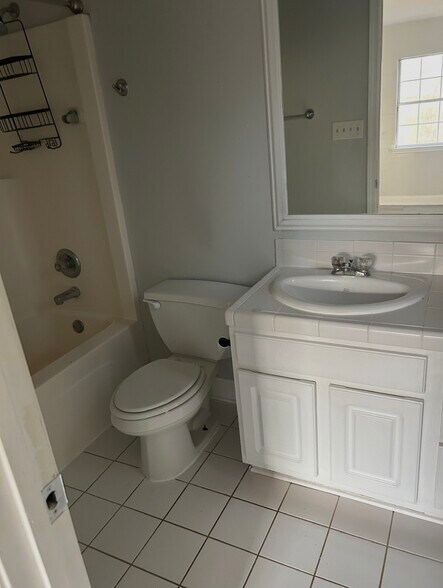 2nd Full bath - 70497 D St