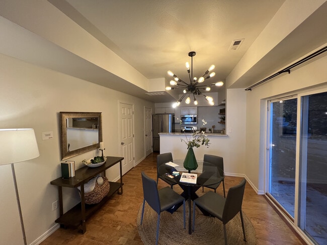 Building Photo - 1561 Cherrylane Ave S