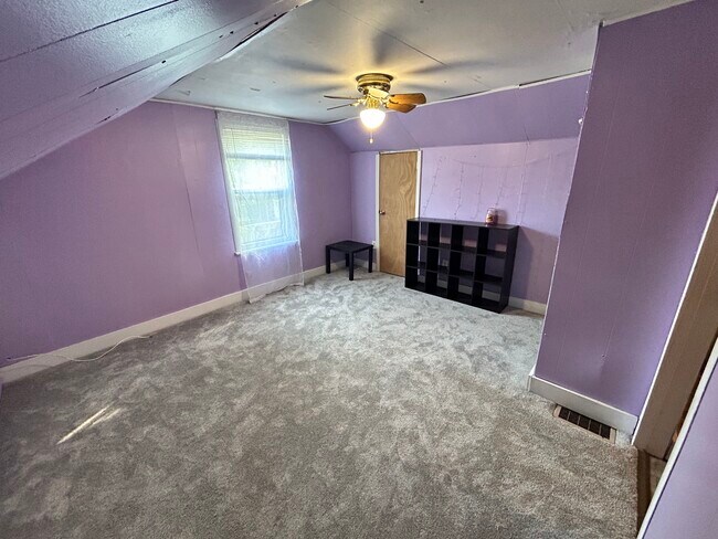 Building Photo - 249 Brayton Rd