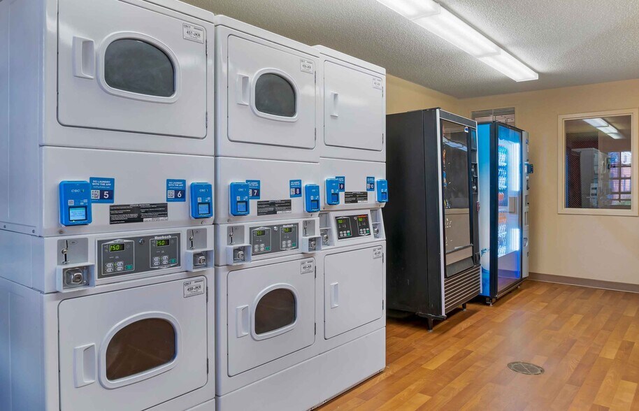 Building Photo - Furnished Studio-Detroit - Novi - Haggerty Road