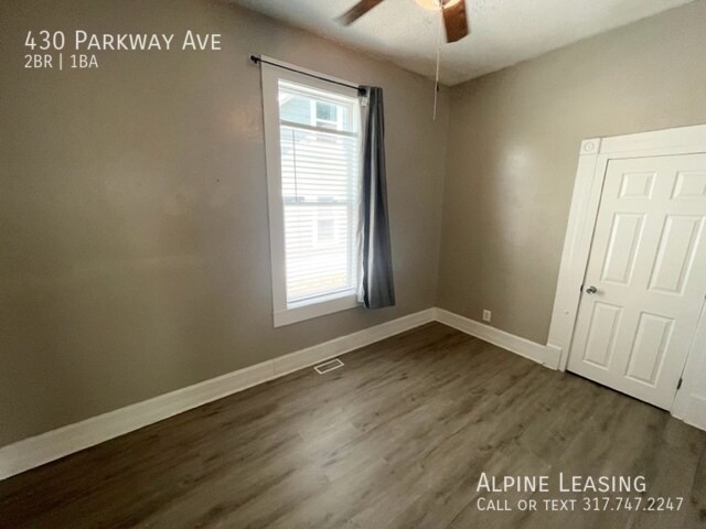 Building Photo - 2 Bedroom conveniently located in thriving...