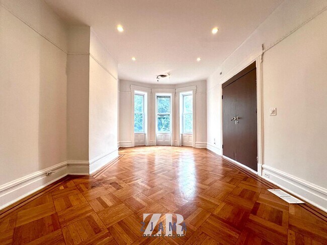 Building Photo - 595 Eastern Pkwy