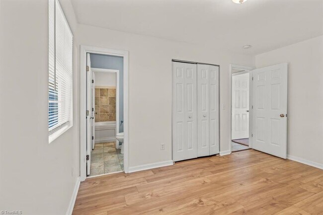 Building Photo - 1720 Gavin Dr