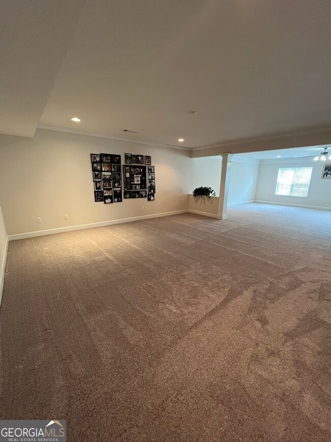Building Photo - 6411 Hickory Springs Cir