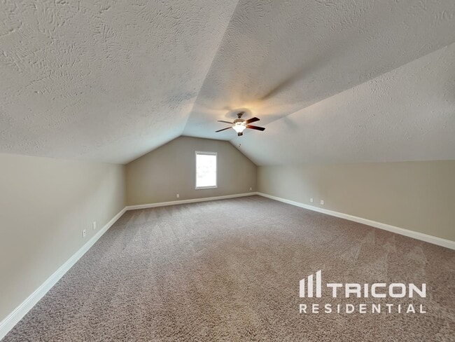 Building Photo - 184 Fieldstone Ln