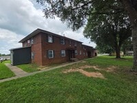 Building Photo - 603 W Twenty-Third St