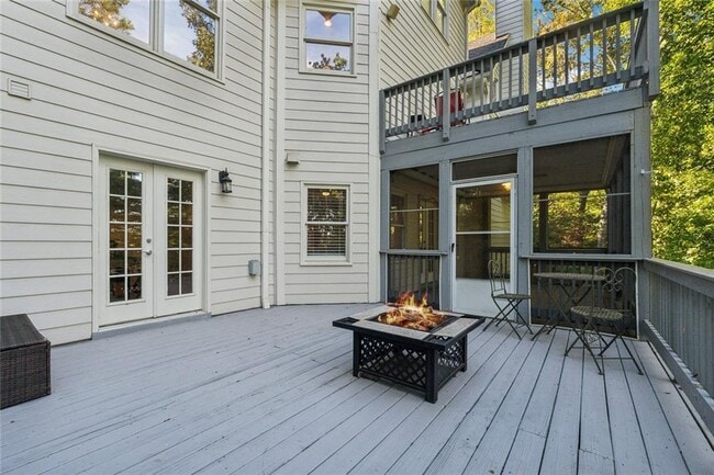 Building Photo - 508 Huntington Pl