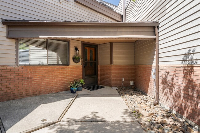 Building Photo - 5179 E 3900 N