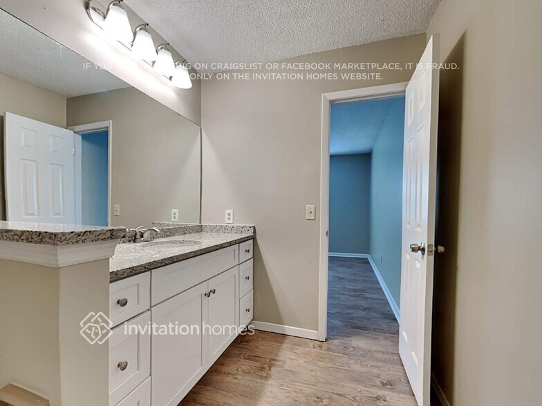 Building Photo - 8552 Boysenberry Ln