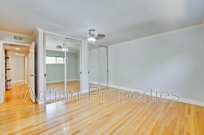 Building Photo - 1549 Alisal Ave