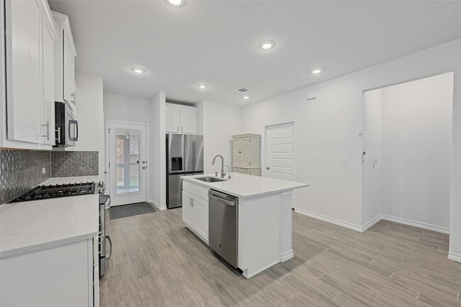 Building Photo - 5312 Mulberry Grove Ln