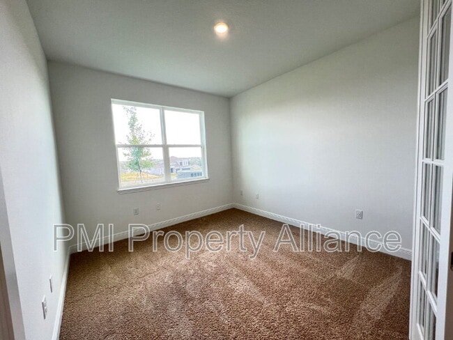 Building Photo - 2180 Axel St