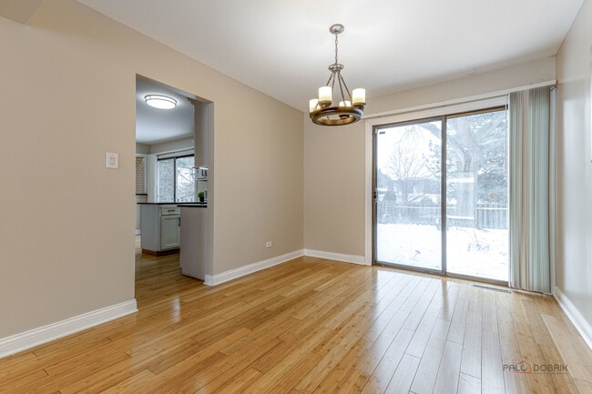 Building Photo - 2431 Cobblewood Dr